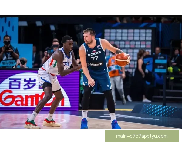 东契奇率湖人险胜快船力压小卡