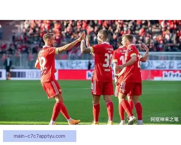 德甲焦点科隆对决霍村激战正酣